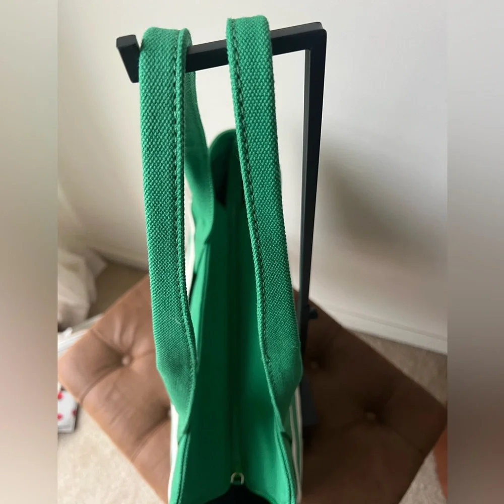 Kate Spade Jett Canvas LARGE Tote in Green Bean Multi #KB695 NWOT - Picture 4 of 14